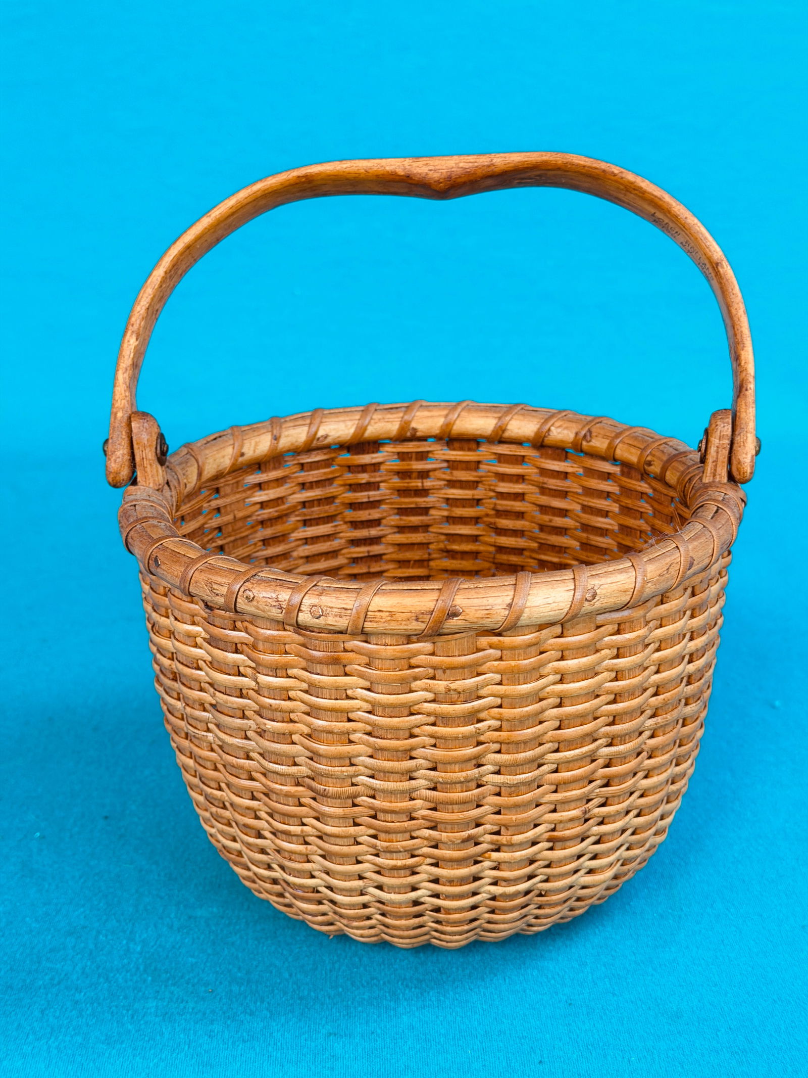 Nantucket Lightship Basket (1 of 8)
