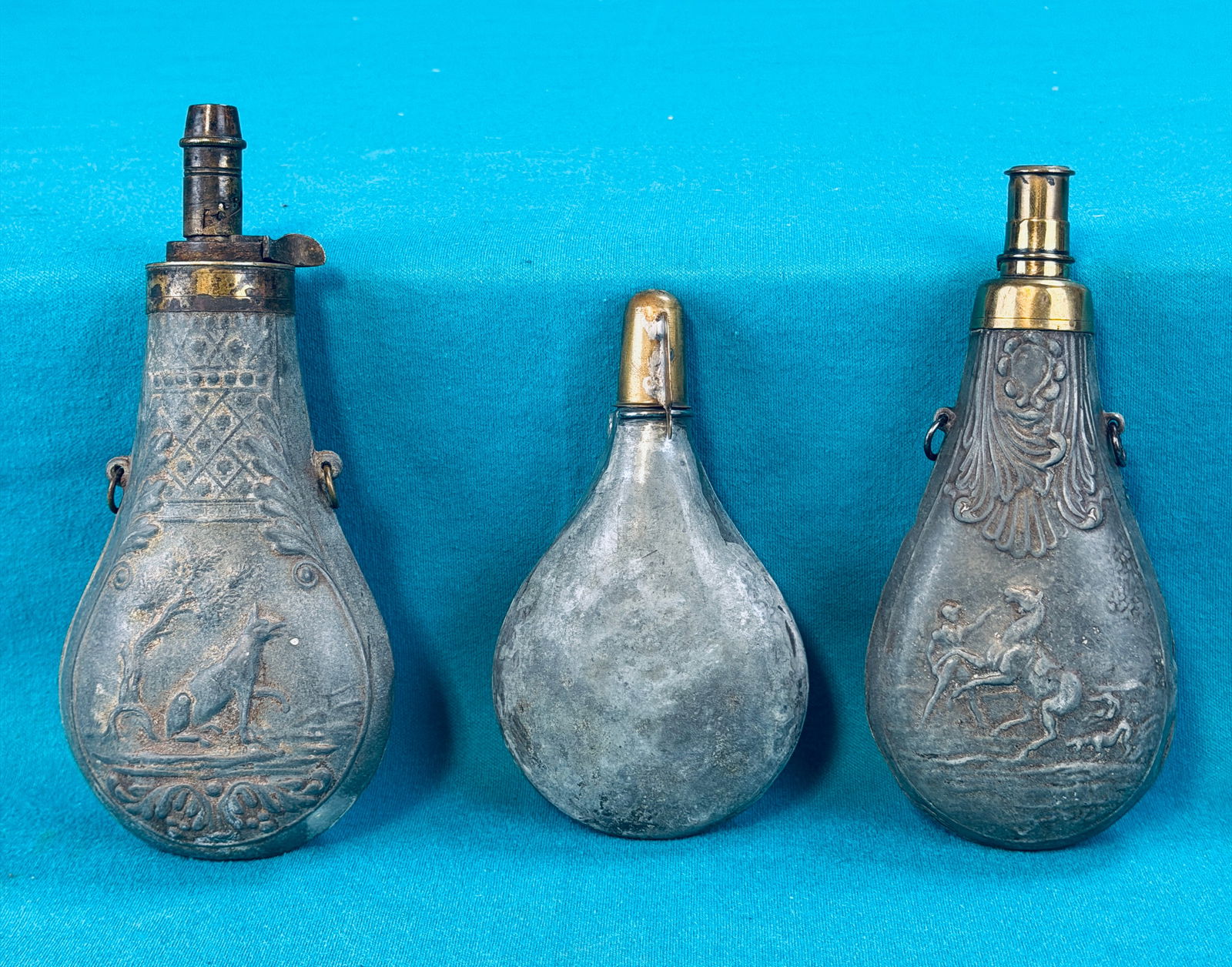 Lot Three Antique Zinc and Brass Powder Flasks (1 of 12)