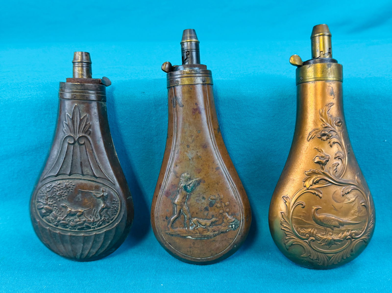 3 Antique Copper & Brass Powder Flasks (1 of 11)