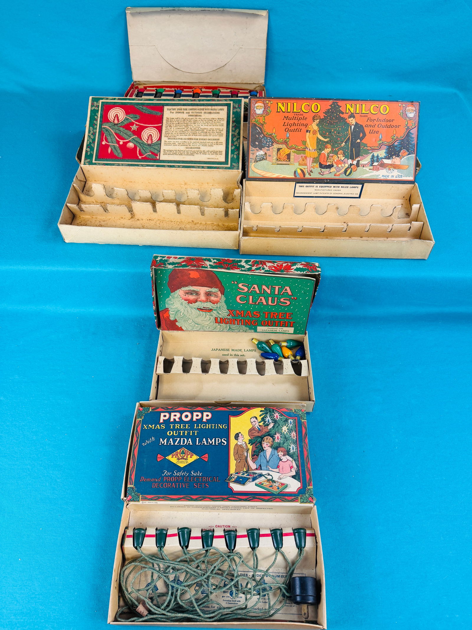 Lot Early Christmas Tree Light Sets & Empty Boxes (1 of 5)