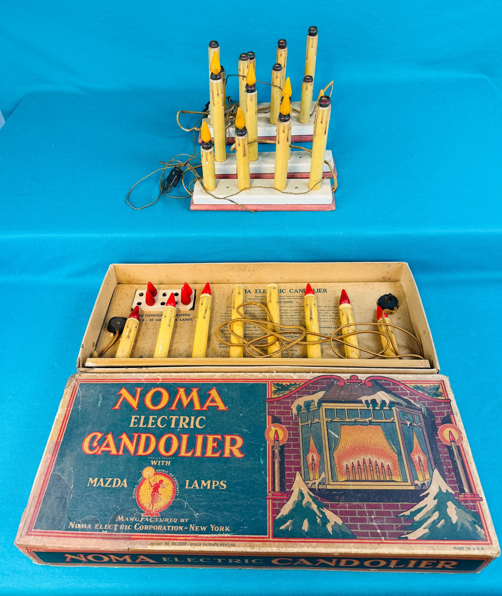 Lot Early Wooden Noma Electric XMASs Candoliers (1 of 4)