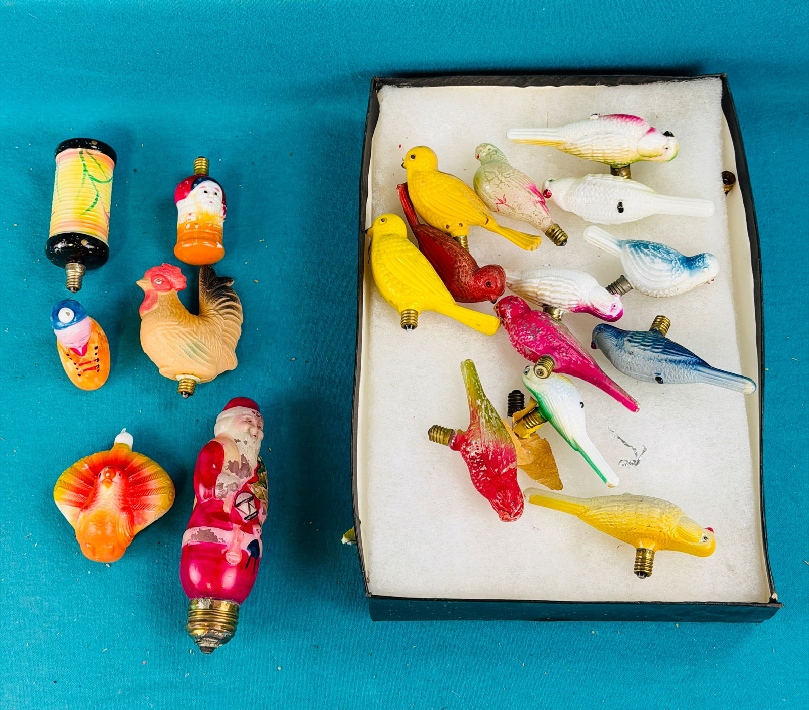 Vtg Blown Glass & Plastic Figural XMAS Lgt Bulbs (1 of 4)