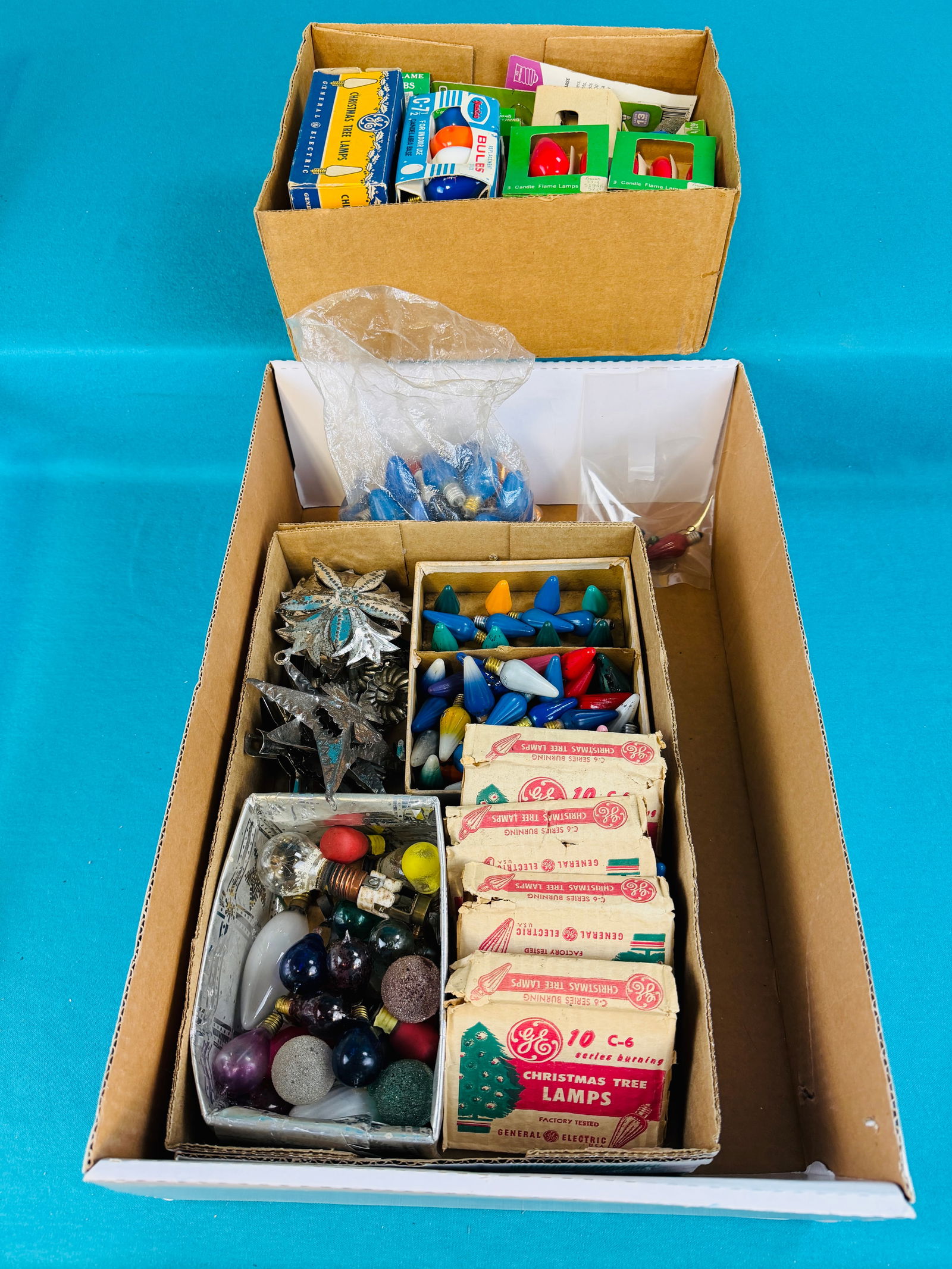 Lot Vintage Christmas Electric Light Bulbs (1 of 4)