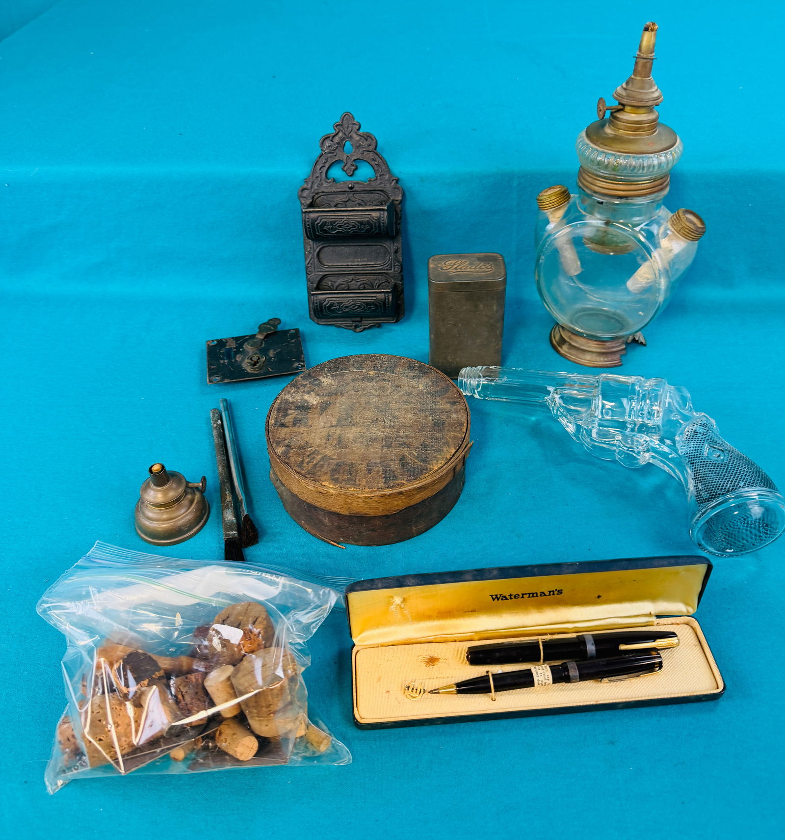 Lot Miscellaneous Items (1 of 8)