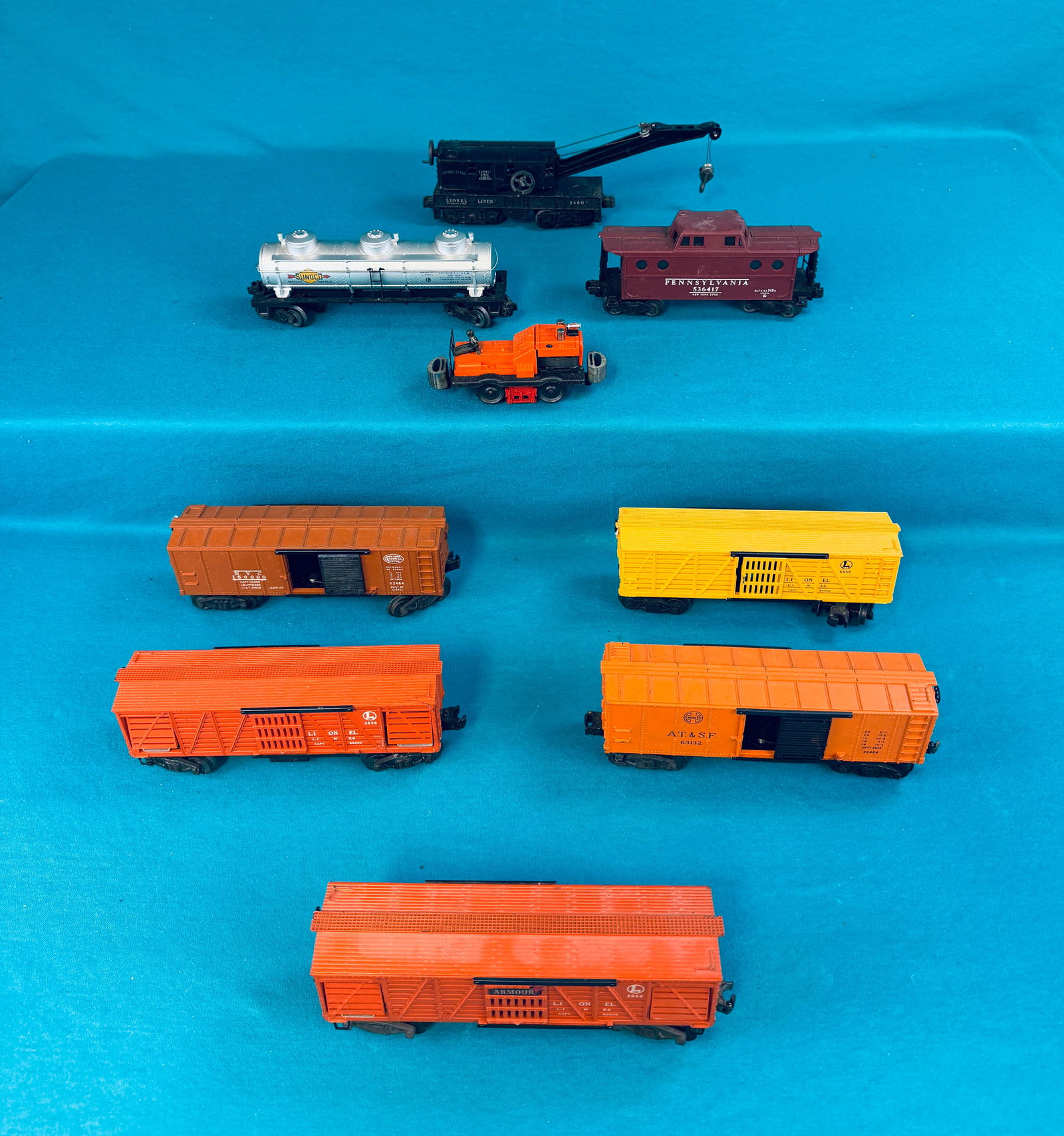 Lot 9 Lionel O Gauge Train Cars (1 of 7)