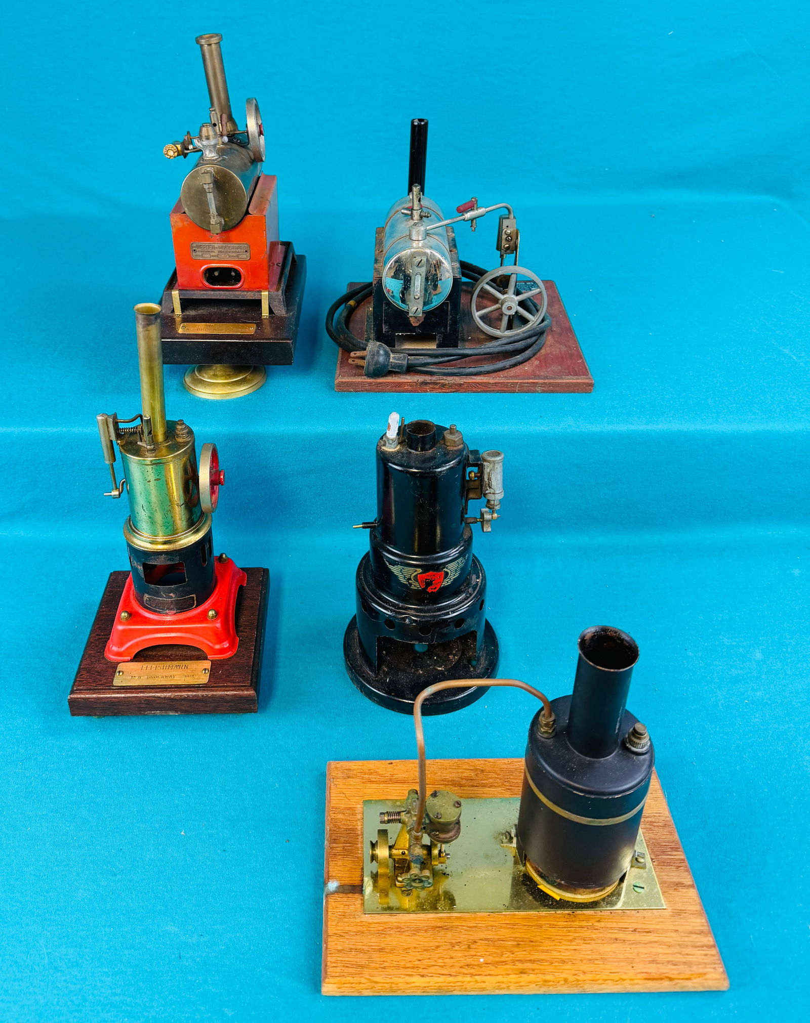 Lot Model Hot Air And Steam Engines (1 of 9)