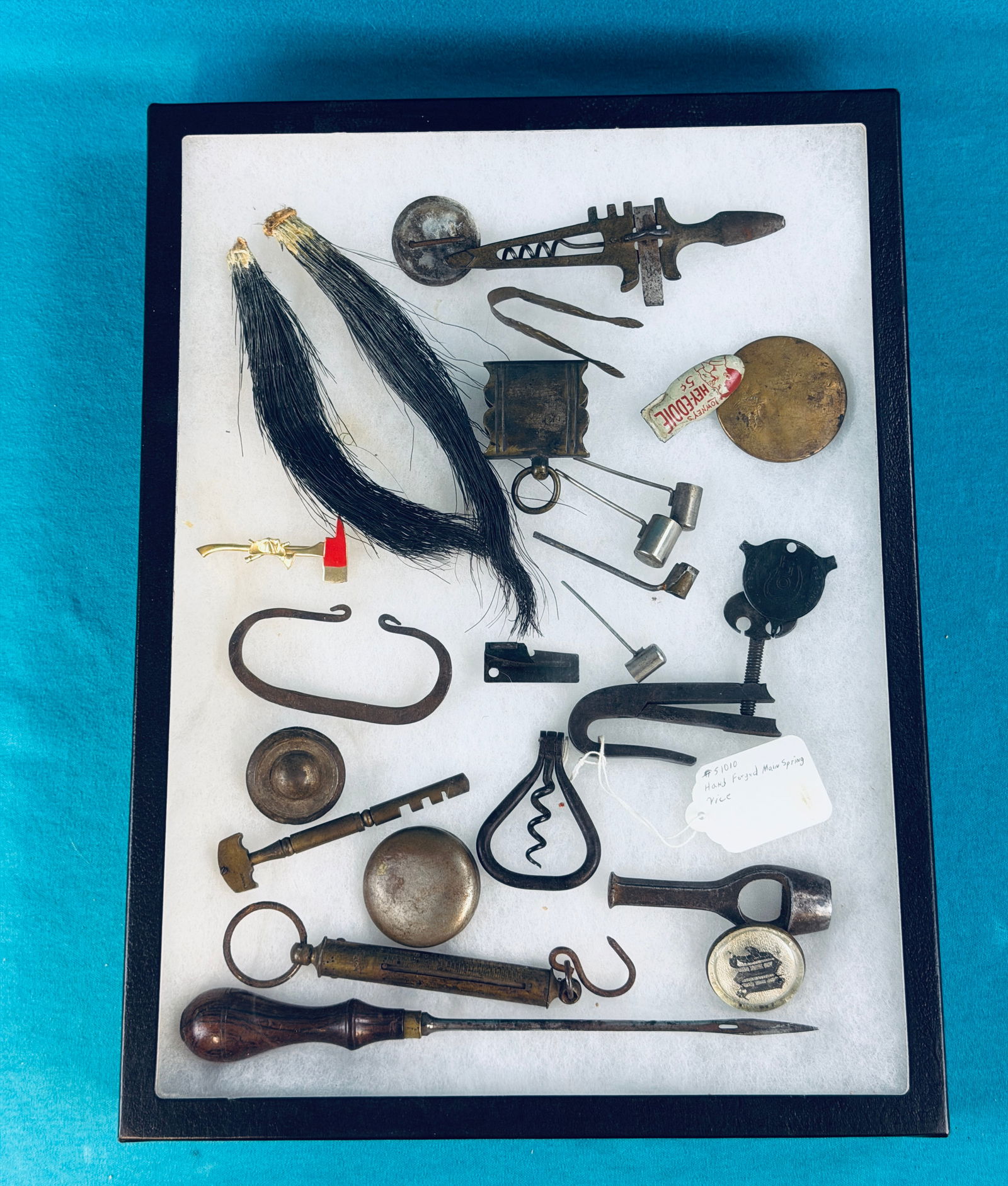 Lot Miscellaneous Antique Items (1 of 6)