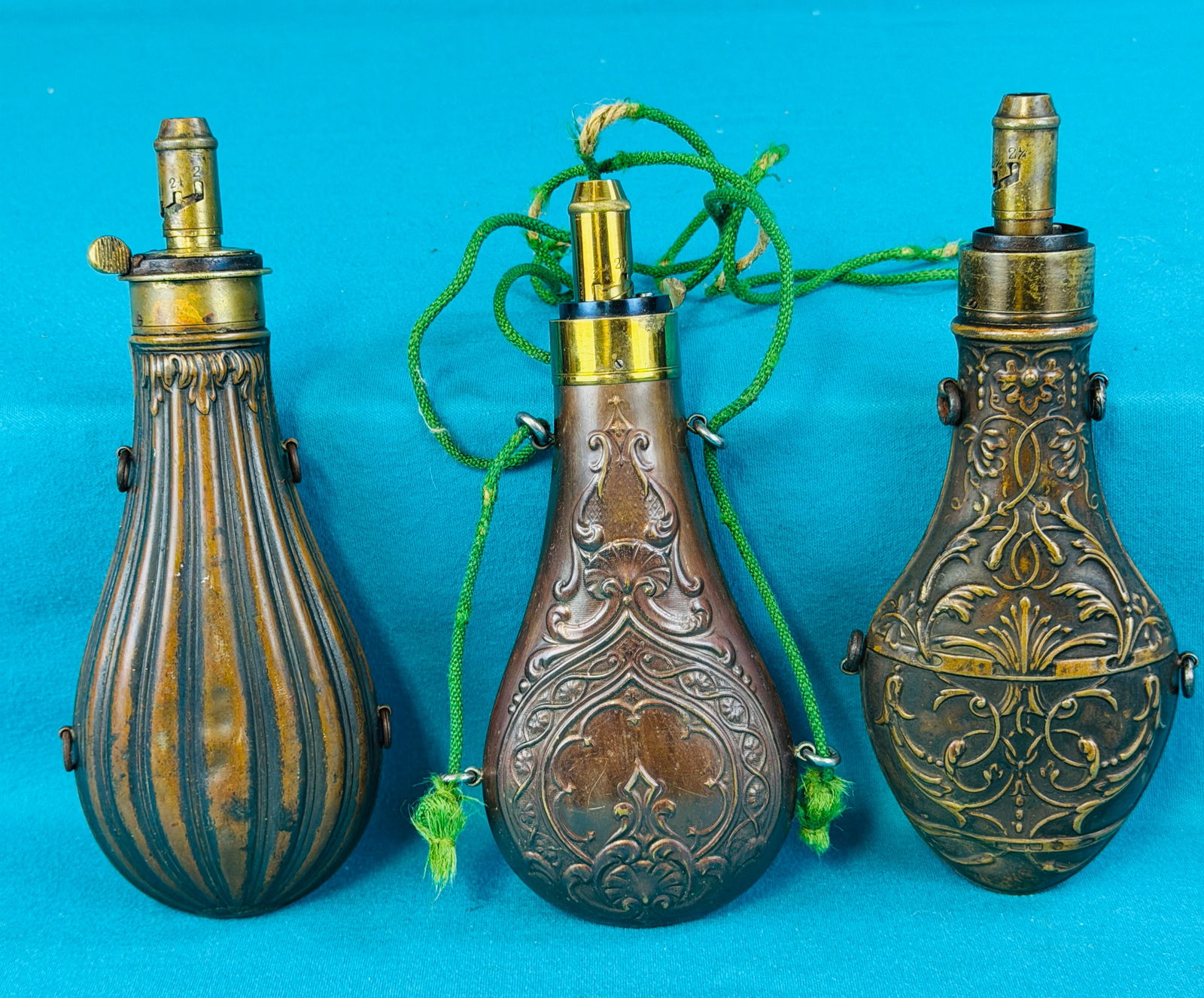 3 Antique Copper & Brass Embossed Powder Flasks (1 of 9)