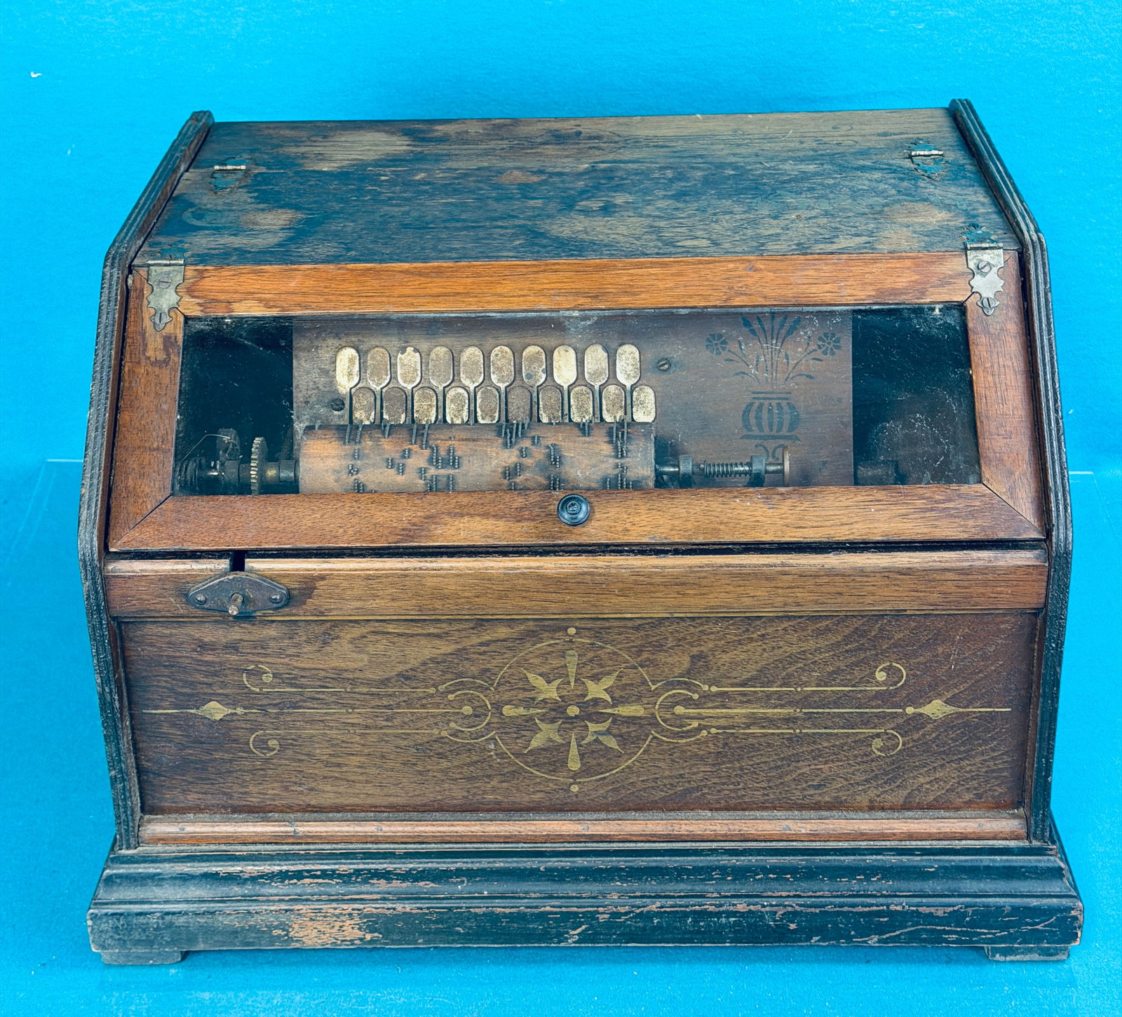 Antique Concert Roller Organ (1 of 8)