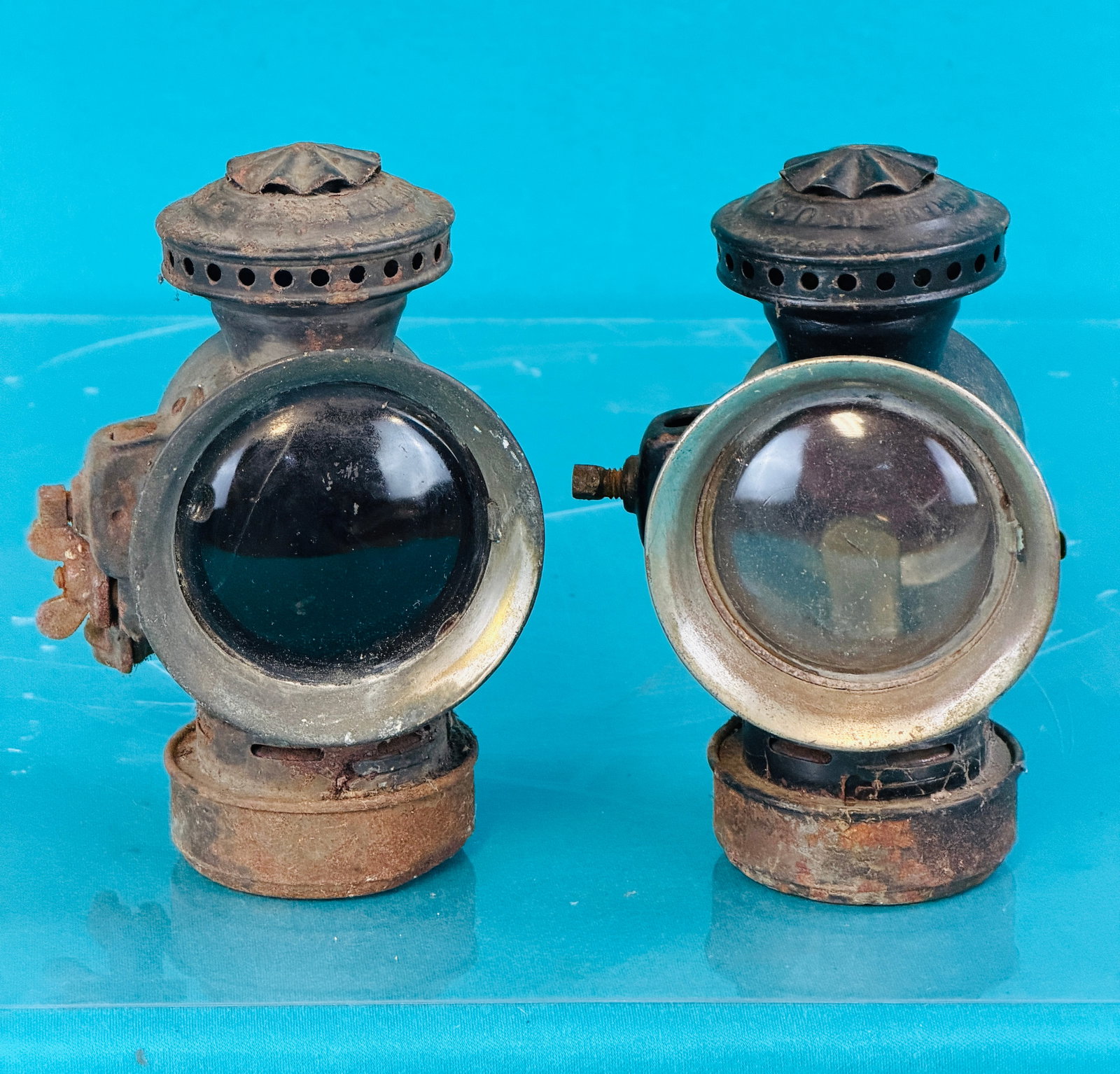 Lot 2 Dietz Eureka Lamps (1 of 5)