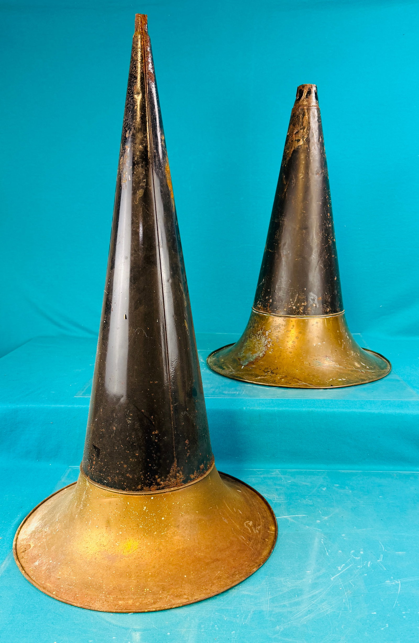 Lot 2 Brass Bell Phonograph Horns+C6:G9 (1 of 5)