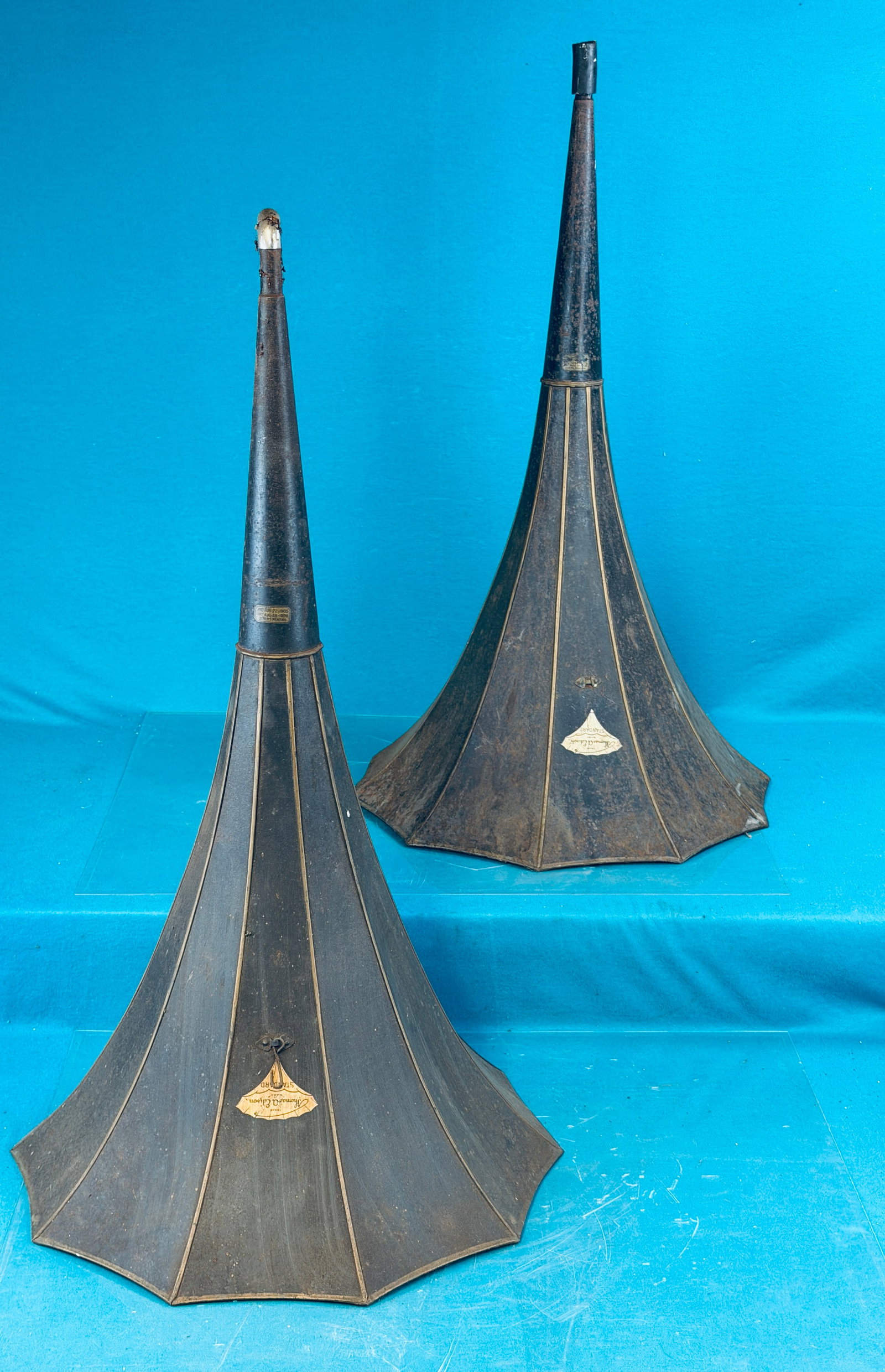 Lot 2 Edison 10 Petal Phonograph Horns (1 of 6)