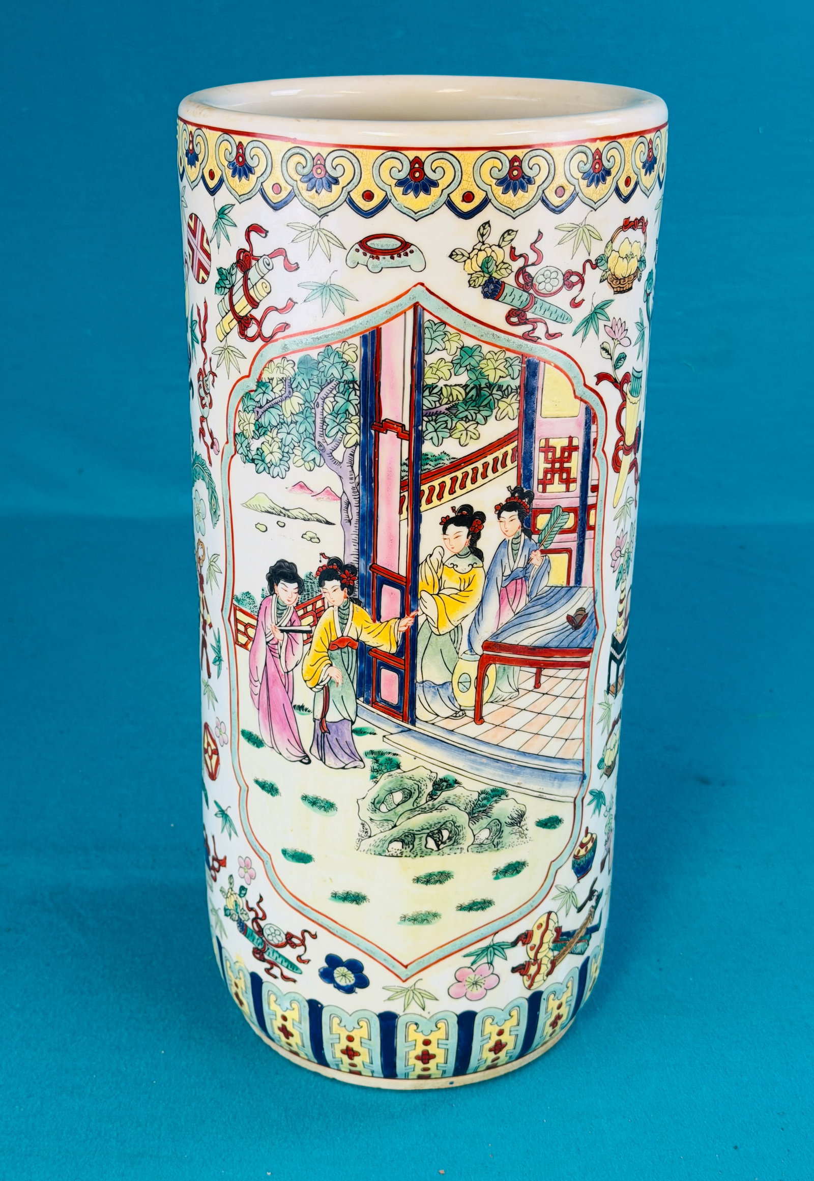 Chinese Export Umbrella Holder (1 of 7)