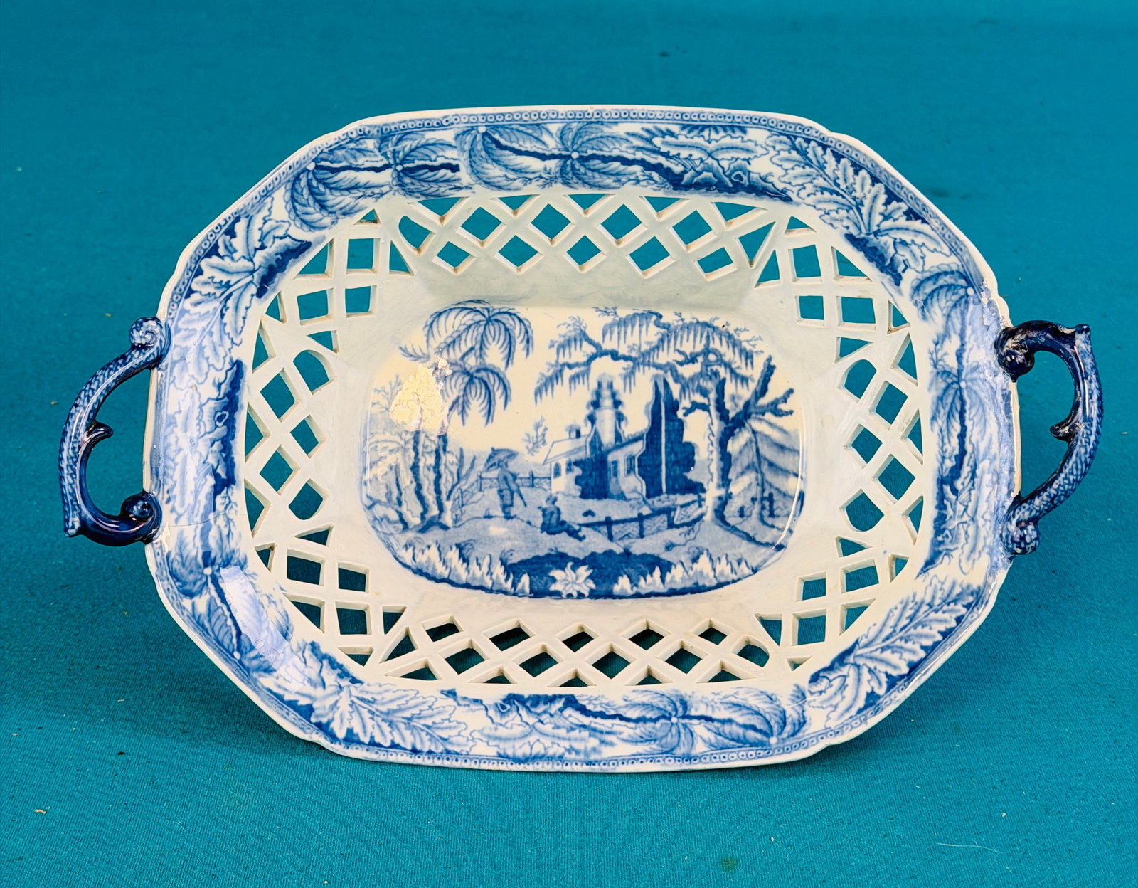 Early Staffordshire Chestnut Basket (1 of 7)