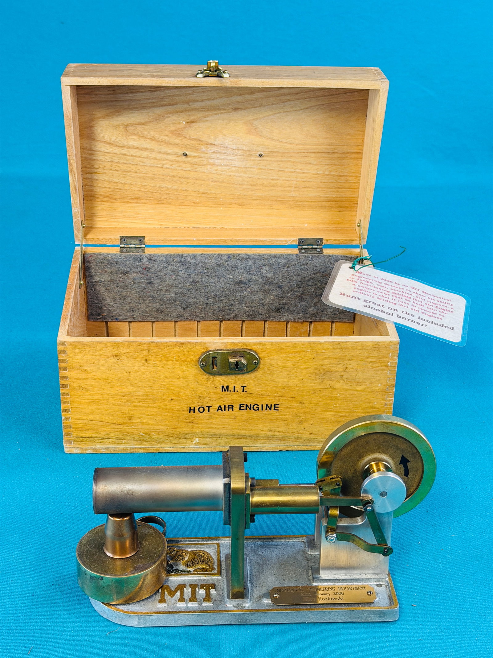 2006 M.I.T. Stirling Hot Air Engine w Box (1 of 9)