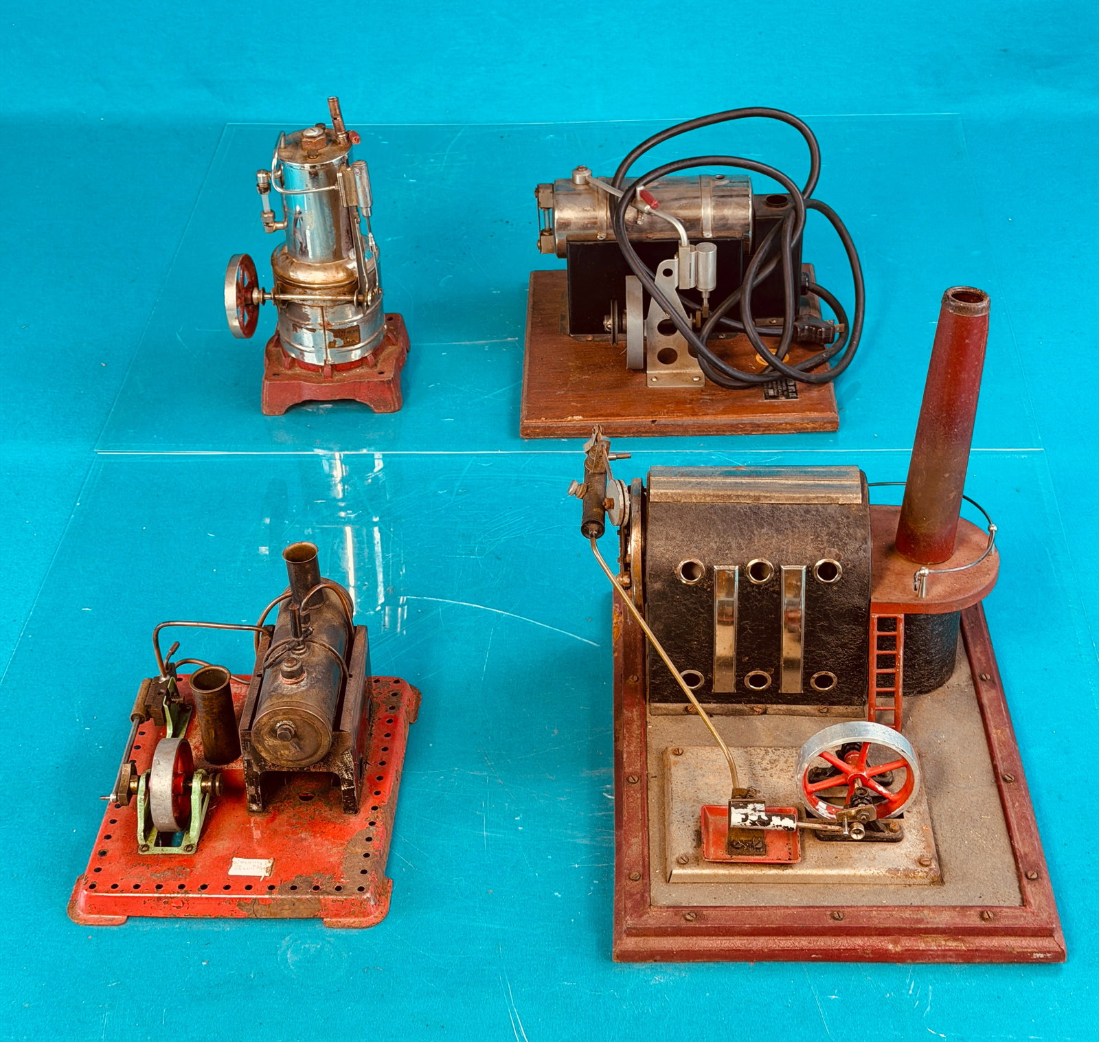 Lot 5 Vintage Steam Engine Toys (1 of 11)