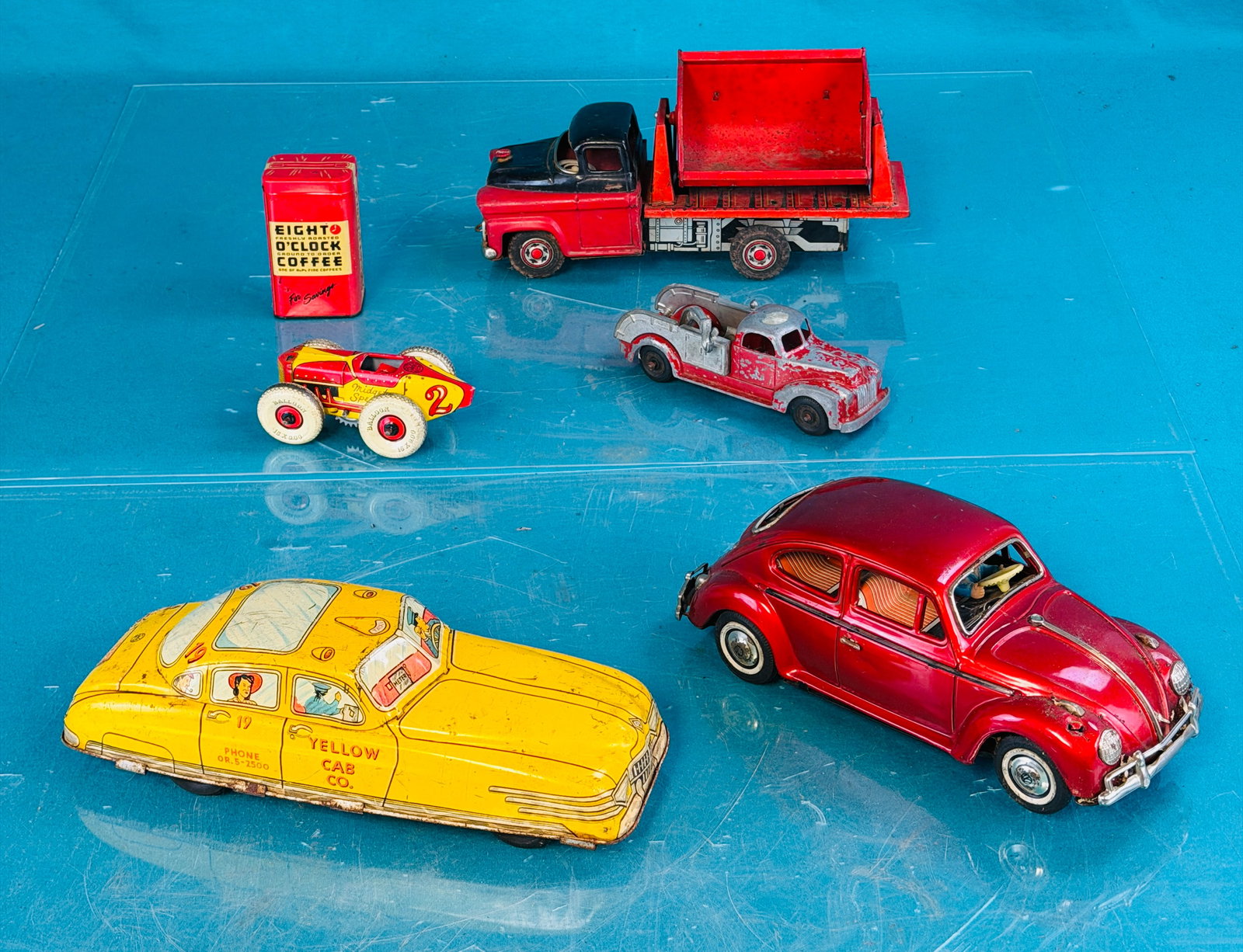 Lot Misc. Vintage Toy Cars & Trucks (1 of 4)