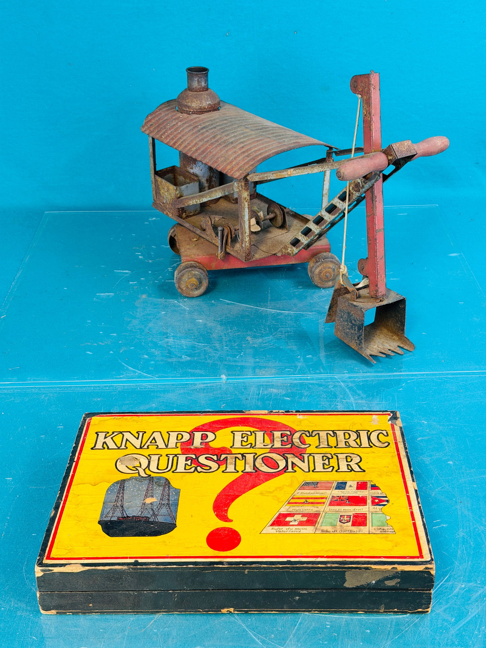 Lot 2 Toys Pressed Steel Steam Shovel, Game (1 of 9)