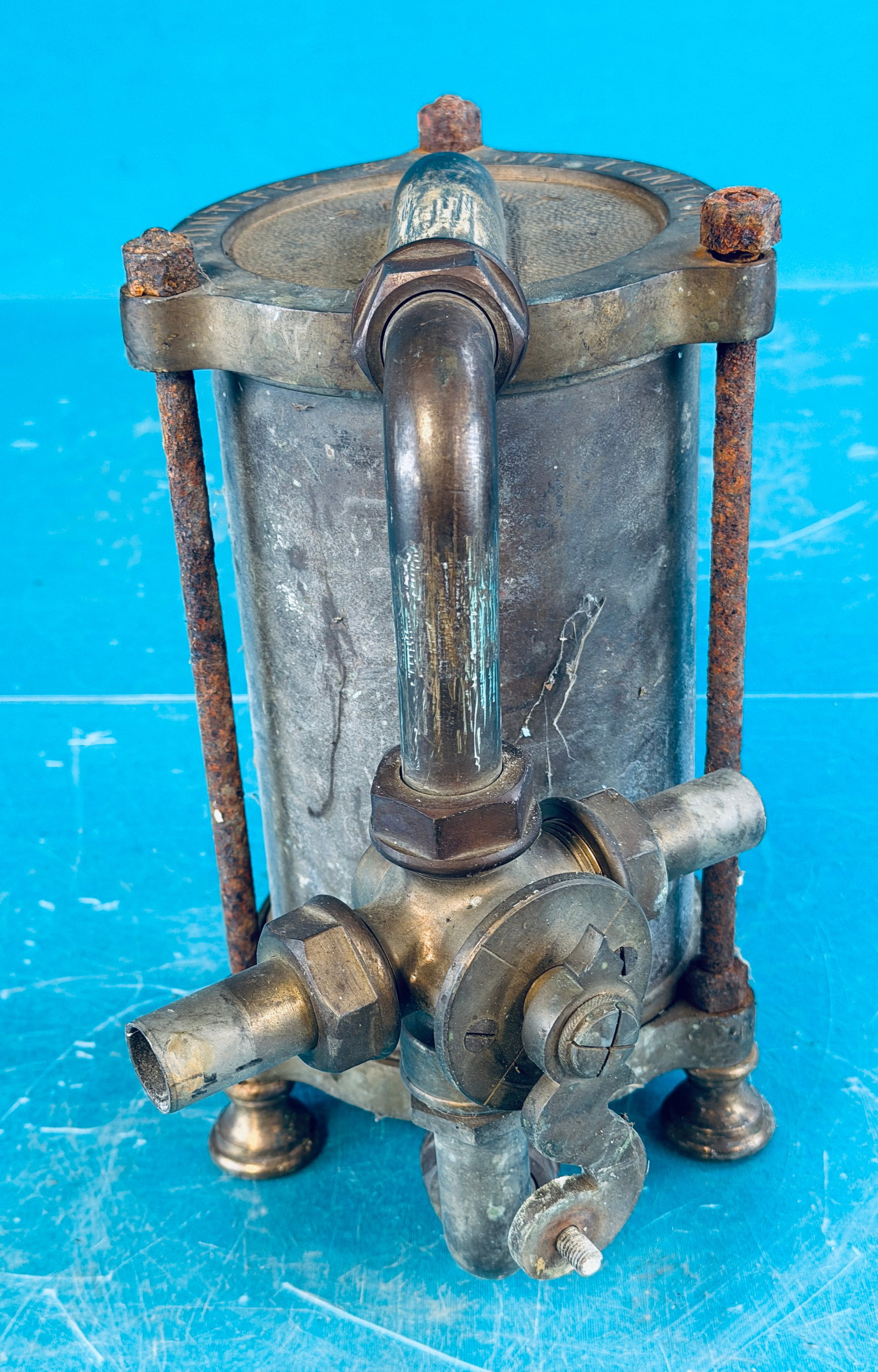 Antique Pontifex & Wood London Brass Valve: Antique brass valve which stands approximately 11 1/2" tall and is marked Pontifex & Wood London. Condition - is as shown. No in house shipping is available on this lot. Approximate weight on this lot