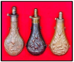 Lot 3 Hunting Theme Maker Signed Powder Flasks (1 of 7)