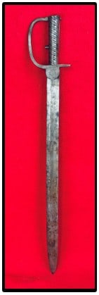 Ornate British Indian Maratha Wars Period Baker Sword Bayonet: Scarce British Indian Maratha Wars Period Baker sword bayonet dating from the early 19th century. Sword bayonet has a steel hilt with D guard which is ornately engraved with banding on grip and a lion