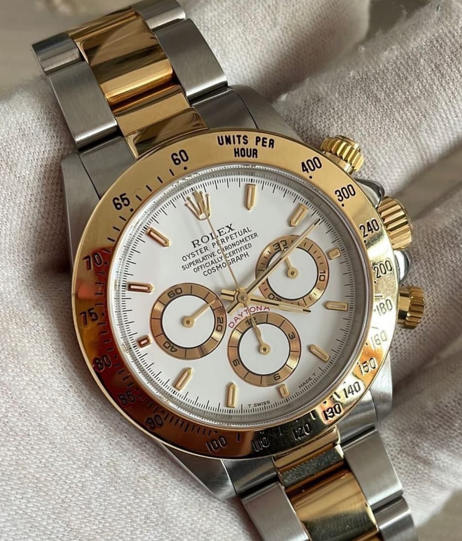 Rolex Two-Tone Daytona Comes with Box & Papers: Rolex Two-Tone Daytona Comes with Box & Papers -- Rolex Two-Tone Daytona Comes with Box & Papers #TSD15919v8