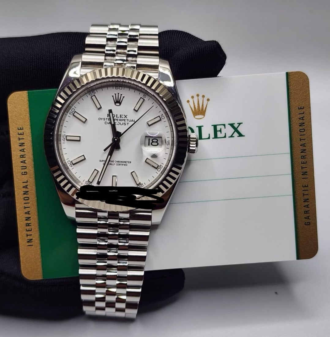 41mm Rolex Oysterperpetual Datejust Whie Dial Comes with Box & Papers: 41mm Rolex Oysterperpetual Datejust Whie Dial Comes with Box & Papers -- 41mm Rolex Oysterperpetual Datejust Whie Dial Comes with Box & Papers #TSD13206v11
