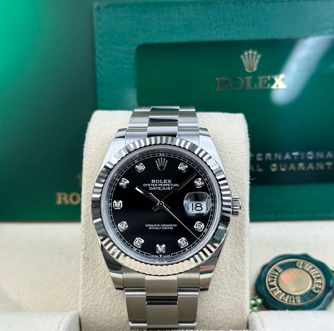 Rolex Oysterpepetual Datejust Fluted Jubilee 41mm Diamond Dial Comes With B (1 of 1)