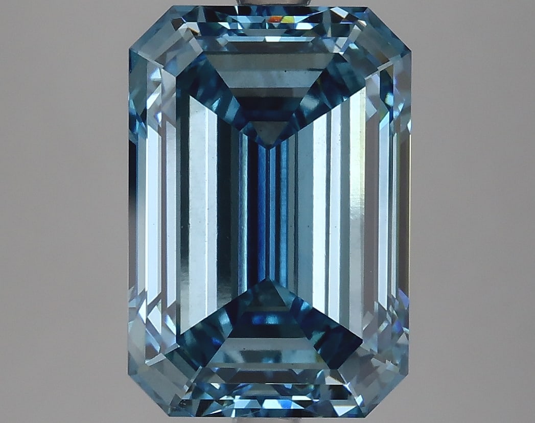 5.46ct Emerald Cut Lab Grown Diamond (1 of 1)