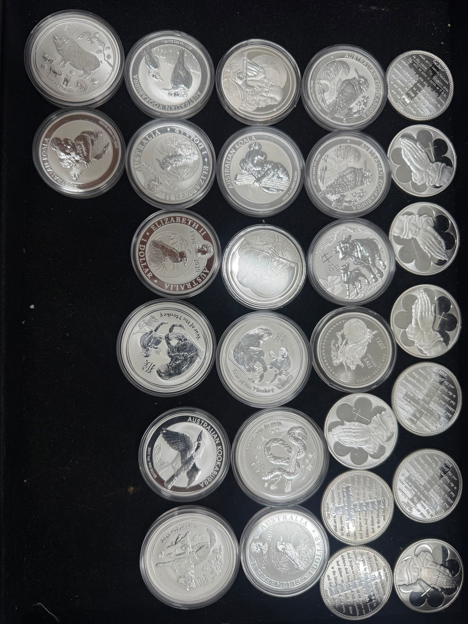 Mixed Lot Of Varying Mints 1 Ounce Pure Silver Coins .999 28 Pieces: Mixed Lot Of Varrying Mints 1 Ounce Pure Silver Coins .999 28 Pieces #3SS98482v15
