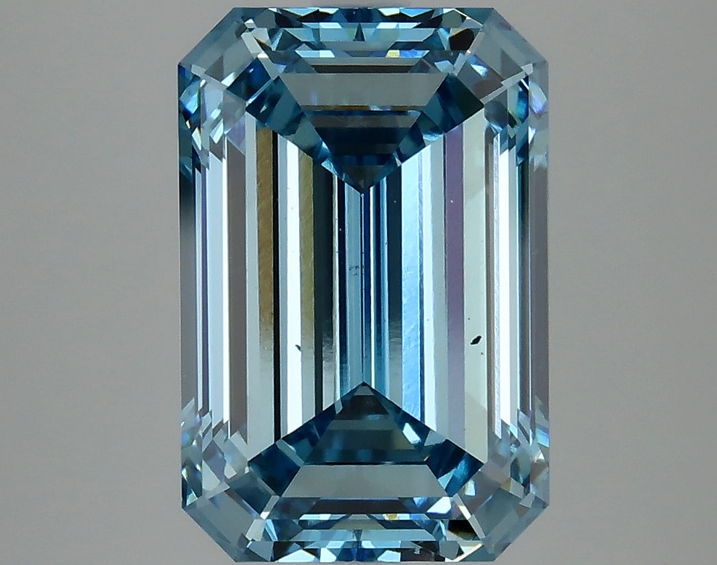 4.95ct Emerald Cut Lab Grown Diamond (1 of 1)