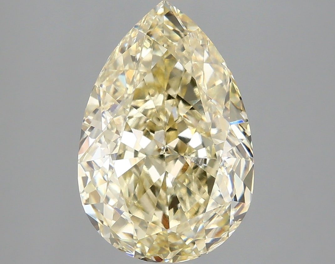 4.07ct Pear Cut Lab Grown Diamond (1 of 1)