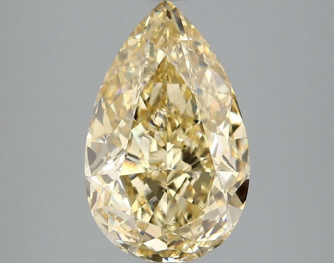 4.07ct Pear Cut Lab Grown Diamond (1 of 1)