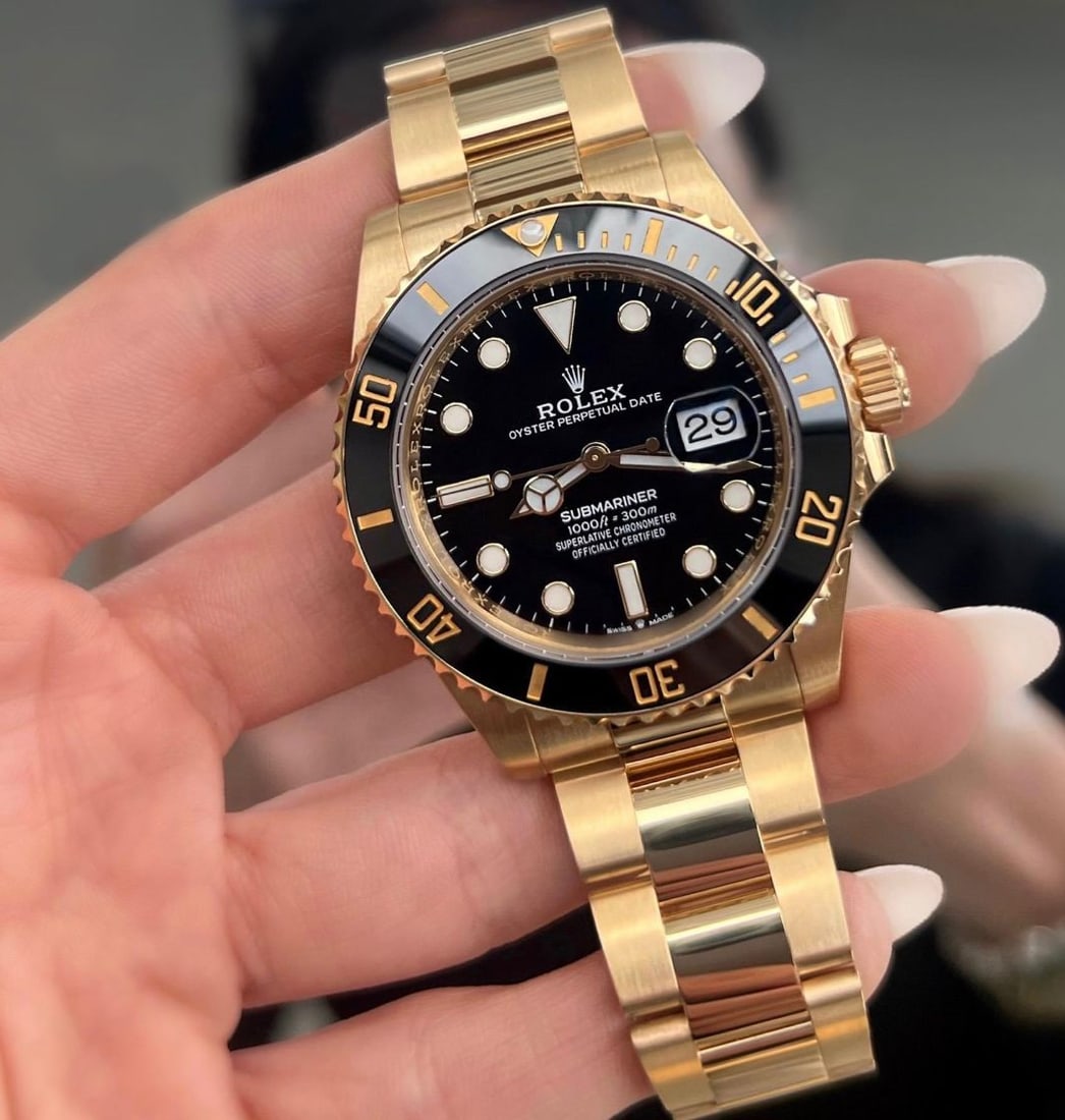 Rolex Submariner 18k Yellow Gold Submariner 41mm 126618LN Comes with Box an: Rolex Submariner 18k Yellow Gold Submariner 41mm 126618LN Comes with Box and Papers #3SS12669v8