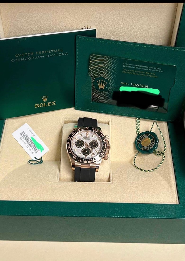 Extremely Rare Rolex 18k Daytona Meteorite Dial on OysterFlex Comes with Bo: Extremely Rare Rolex 18k Daytona Meteorite Dial on OysterFlex Comes with Box and Papers #3SS12664v8