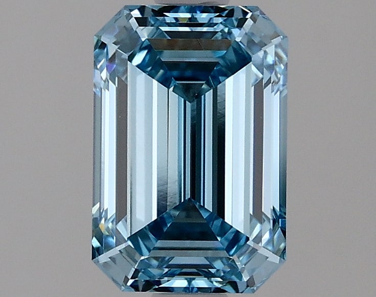 1.84 ctw. VVS2 IGI Certified Emerald Cut Loose Diamond (LAB GROWN): IGI Certified Em Cut Loose Diamond (LAB GROWN) - Weight :- 1.84 ctw; Color :- Fancy Vivid Blue; Clarity :-VVS2 #3SS23986v15