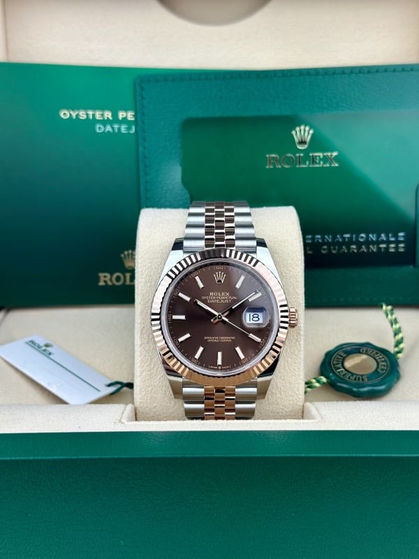 Brand New Chocolate Dial Oysterperpetual Two-Tone Jubilee Bracelet comes wi: Brand New Chocolate Dial Oysterperpetual Two-Tone Jubilee Bracelet comes with box and certification #3SS94357v7