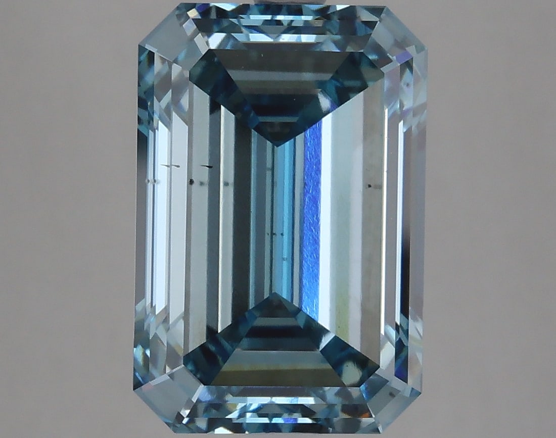 6.36ct Emerald Cut Lab Grown Diamond: IGI CertifiedEmeraldCut Loose Diamond (LAB GROWN) - Weight:6.36 ctw; Color: Fancy Vivid Blue; Clarity: VS2 #3SS98767v15