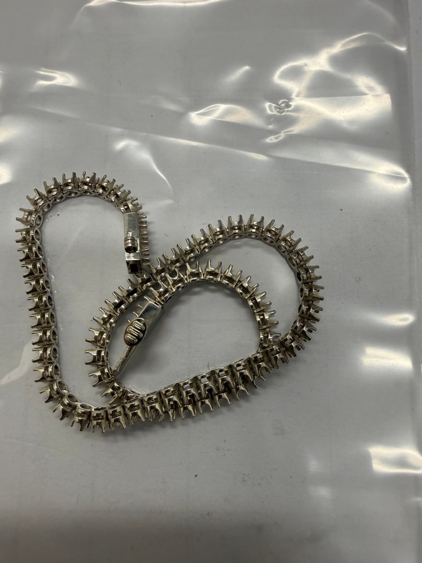 14 K white gold Mounting For Princess bracelet: Total gram is 6.15 gram; Can use for 1.9 to 2.1 mm round #3SS99283v15