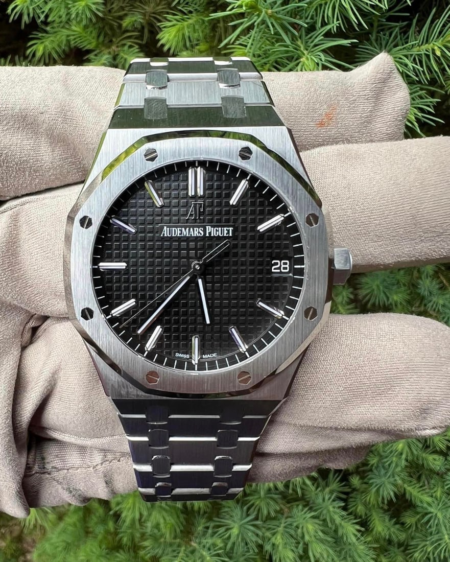 Audemars Piguet 15400st Comes with Box & Papers: Audemars Piguet 15400st Comes with Box & Papers #3SS15923v8