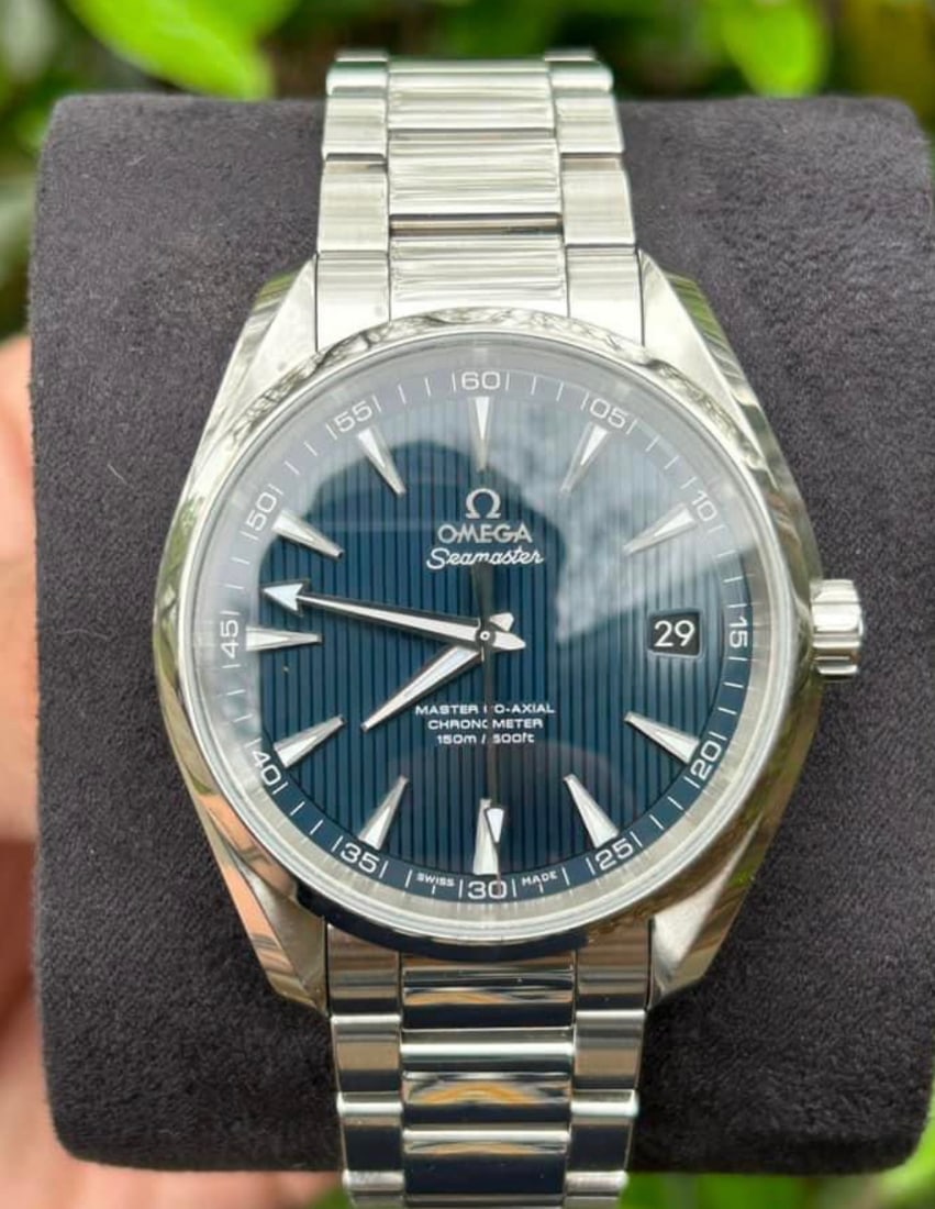 Omega Aqua Tera Comes with Box & Papers: Omega Aqua Tera Comes with Box & Papers #3SS18328v8