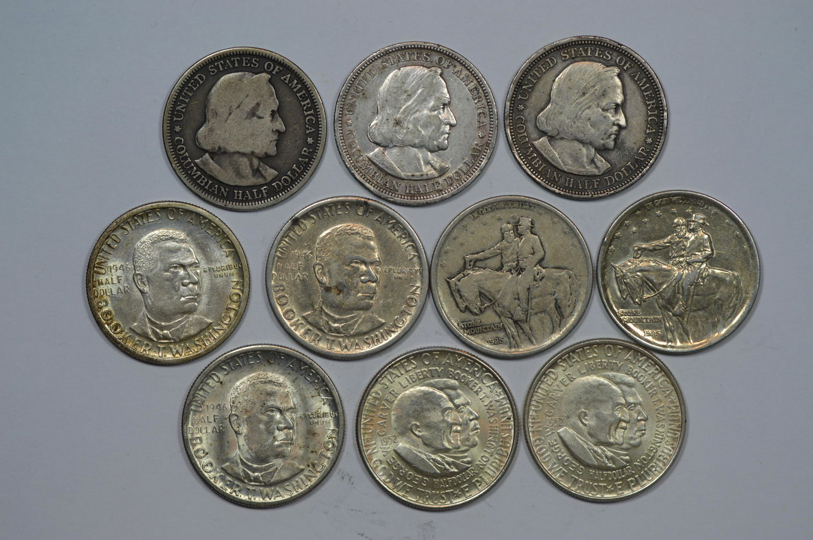A Mixed Grade Commemorative Half Dollar Assortment (1 of 2)