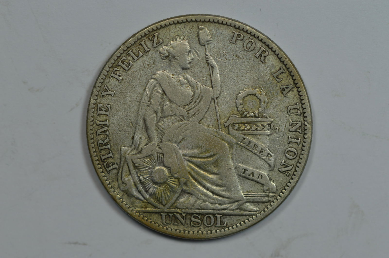 Peru 1933 Silver Sol (KM-218.2, .4019 oz ASW). (1 of 2)