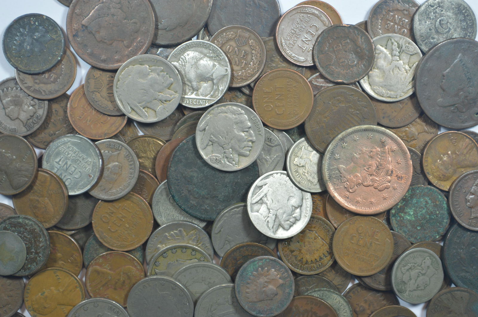 Mostly lesser condition U.S. obsolete type coins (1 of 1)