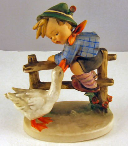 Hummel figurine Barnyard Hero # 195/1, 6" high, styl: Hummel figurine Barnyard Hero # 195/1, 6" high, stylized bee mark, no damage or crazing.