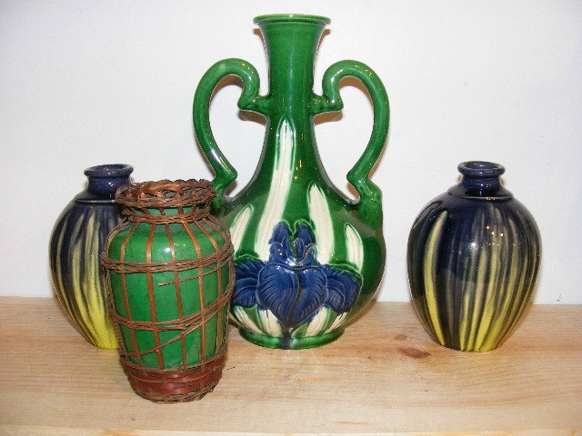 4 Asian pottery vases, no chips or cracks. Glaze b: 4 Asian pottery vases, no chips or cracks. Glaze bumps on one of the drip painted vases, wooden wrap on vase damaged. Double handled vase is 9.5" tall, other 3 vases are roughly 5.5" tall.