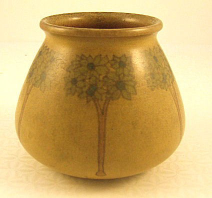 Marblehead pottery vase, artist initialed "HT", imp: Marblehead pottery vase, artist initialed "HT", impressed mark and paper label, tight hairline going halfway down from edge, 3.5" tall, 4.25" wide