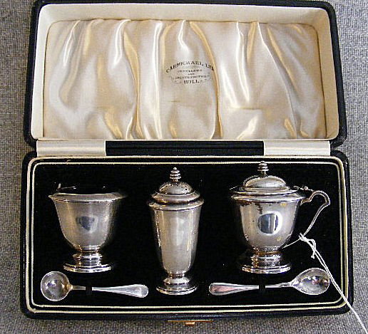 English sterling silver set, Birmingham - mustard : English sterling silver set, Birmingham - mustard jar, pepper pot & open salt, no monograms, 4.28 troy oz. silver weight