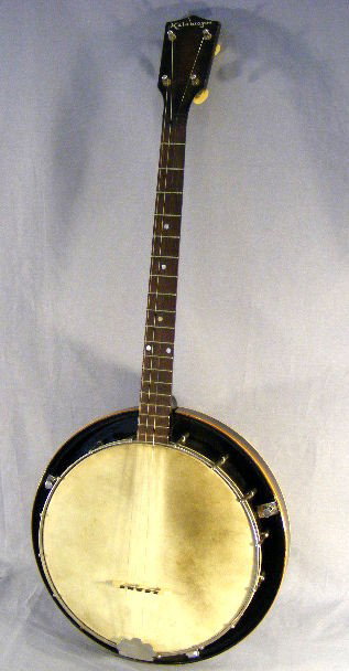 Kalamazoo banjo w/ case and extra strings.: Kalamazoo banjo w/ case and extra strings.