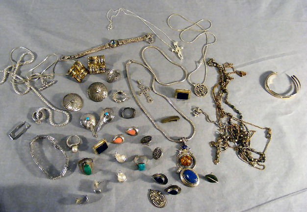 Lot of sterling jewelry, etc. Bracelets, rings, r: Lot of sterling jewelry, etc. Bracelets, rings, rosary beads, etc. 9.18 ozt.